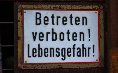 A sign that is on the side of a building